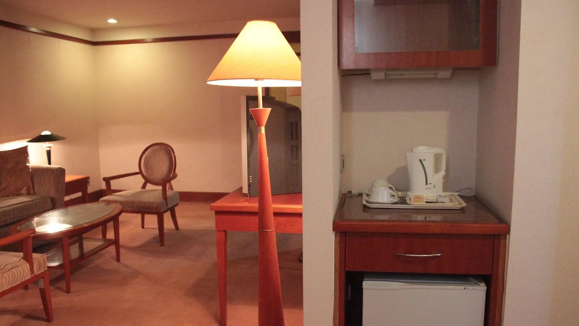 Subic International Hotel Olongapo 3*,  Philippines